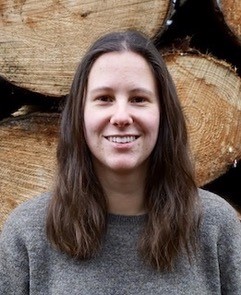 Hannah Michalla, Teilnnehmerin der Grundausbildung zum freien Lektor bei Evgenij Unker.
